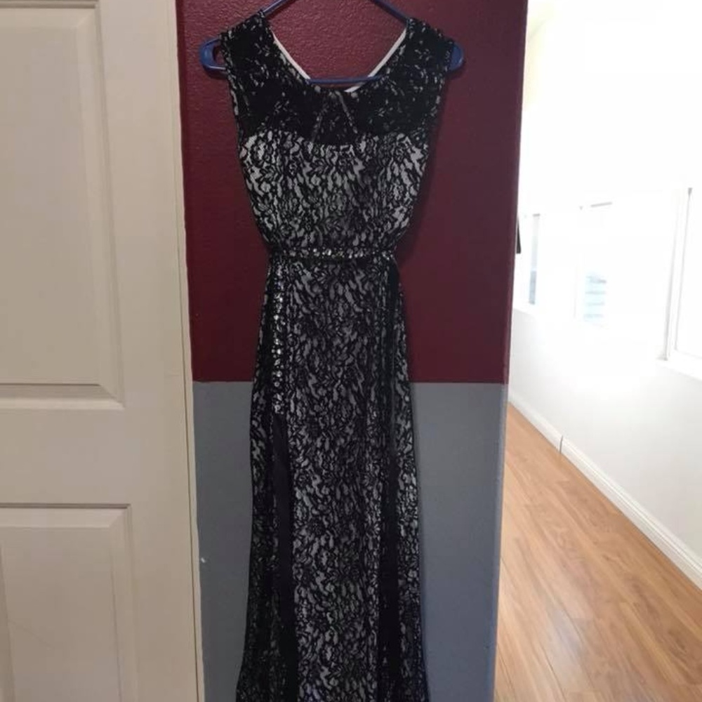 🌺Black and White Prom Dress (S)🌺